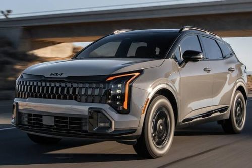 Loạt xe hot 'lên kệ' ra mắt khách Việt trong tháng 6, SUV gầm cao chiếm sóng