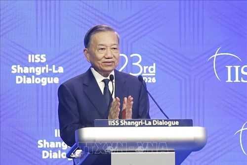 Theo dòng thời sự: Từ hội nhập đến dẫn dắt