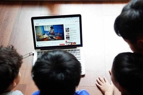 Facebook tăng cường công cụ giúp phụ huynh quản lý con trên mạng xã hội