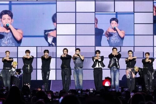SEVENTEEN làm được điều chưa nghệ sĩ Kpop nào đạt tới trong năm 2026