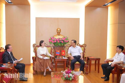 Lãnh đạo UBND tỉnh tiếp xã giao Đại sứ Mông Cổ tại Việt Nam
