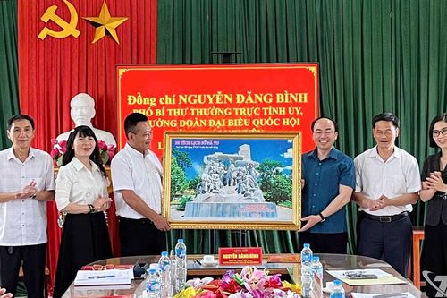 Lam Vỹ cần phát huy lợi thế nông - lâm nghiệp và du lịch cộng đồng