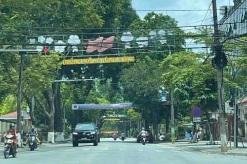 Thời tiết các khu vực trong tỉnh ngày 3/6 đêm và sáng có mưa rào nhẹ và dông ở vài nơi