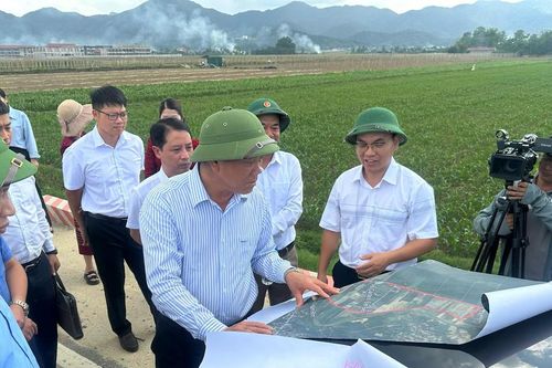Điện Biên: Xem xét thống nhất chủ trương thực hiện dự án nhà ở xã hội tại 4 xã, phường