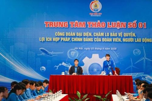 Để người lao động tự nguyện tham gia tổ chức công đoàn