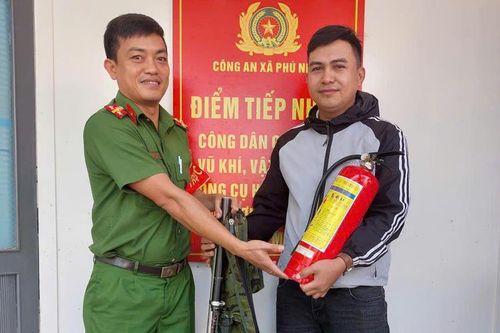 Hiệu quả từ phong trào 'Trao nguy hiểm - Lấy bình an'