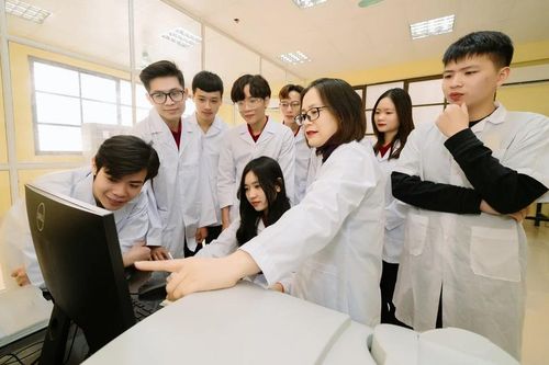 Chuẩn đạo đức nhà giáo: Hướng tới hệ giá trị nghề nghiệp hiện đại