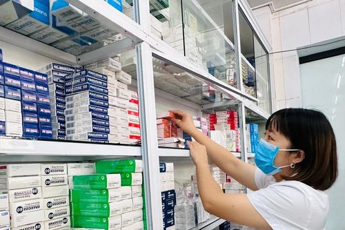 Người bệnh, bác sỹ mong mỏi thuốc mới sớm được bảo hiểm y tế chi trả