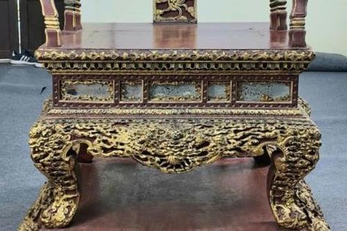 Ngai vua triều Nguyễn đã được phục chế hoàn chỉnh