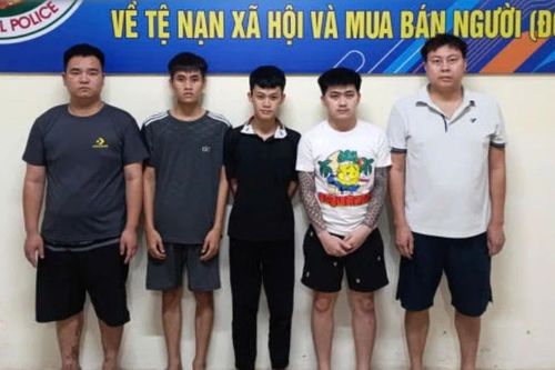 Triệt phá đường dây lập hơn 100 'công ty ma', bán tài khoản ngân hàng sang Campuchia phục vụ lừa đảo