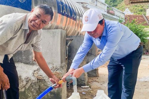 Gia Lai: Hơn 550 hộ dân làng chài hết cảnh 'khát' nước sạch