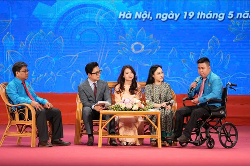 Học Bác từ những việc làm bình dị