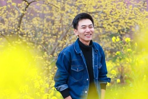 Biết gì về blogger du lịch Khoai Lang Thang?