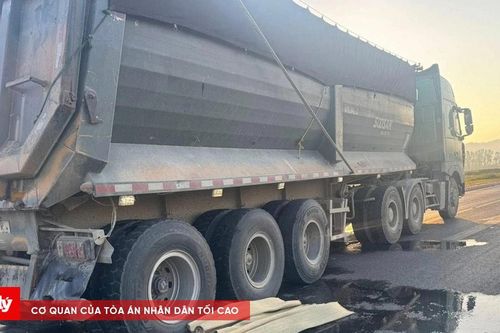 Người phụ nữ tử vong sau va chạm với xe đầu kéo