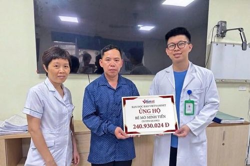 Bạn đọc giúp đỡ bé Mò Minh Tiến bị ngã tụ máu não hơn 240 triệu đồng