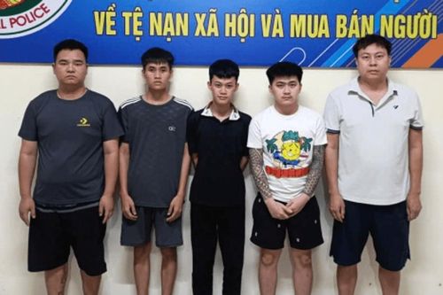 Triệt phá đường dây mua bán trái phép hơn 100 tài khoản ngân hàng tại tỉnh Hưng Yên