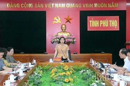 UBND tỉnh cho ý kiến vào một số nội dung quan trọng lĩnh vực văn hóa, giáo dục