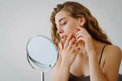 3 sai lầm khi dưỡng da mùa hè khiến da nổi mụn, lão hóa nhanh gấp nhiều lần
