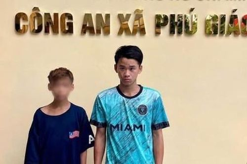 Truy vết từ camera bắt giữ hai đối tượng 'đá nóng' xe máy