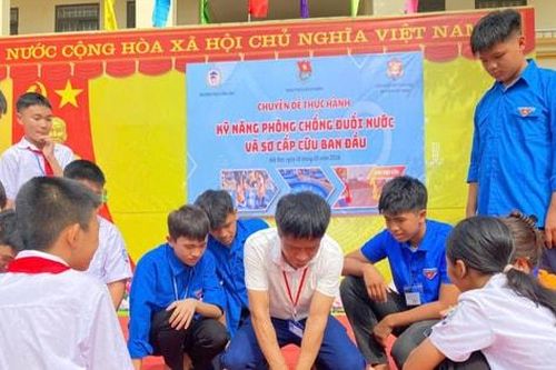 Câu lạc bộ sức khỏe tinh thần học đường: Phát huy vai trò 'lá chắn' bảo vệ trẻ em trong kỷ nguyên số