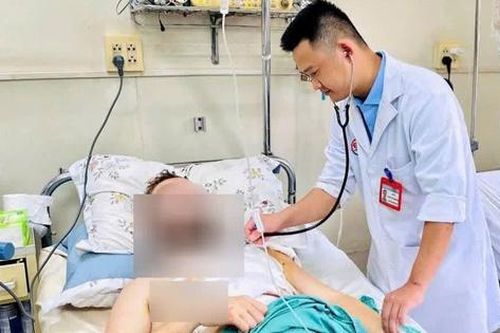 Cứu sống người nước ngoài mang nhóm máu cực hiếm bị vết thương thủng tim