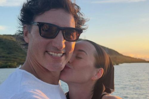 Cựu Thủ tướng Canada và Katy Perry hiện tại