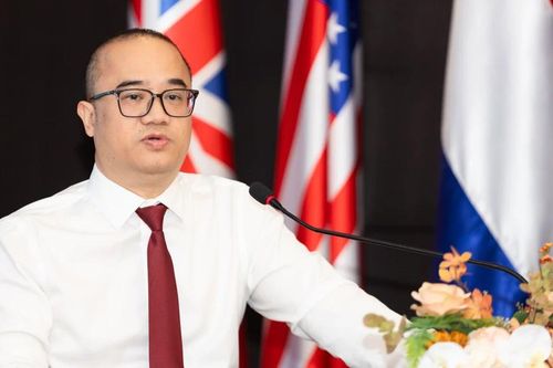 Các trường đại học đóng vai trò trung tâm trong bối cảnh chuyển đổi mô hình tăng trưởng kinh tế