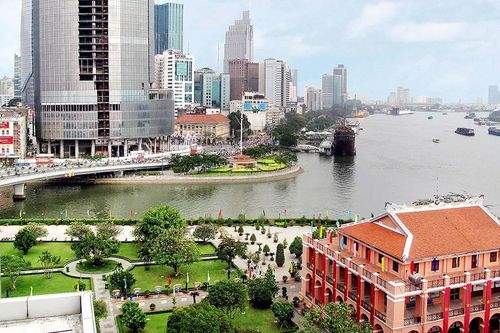 Khát vọng từ Bến Nhà Rồng