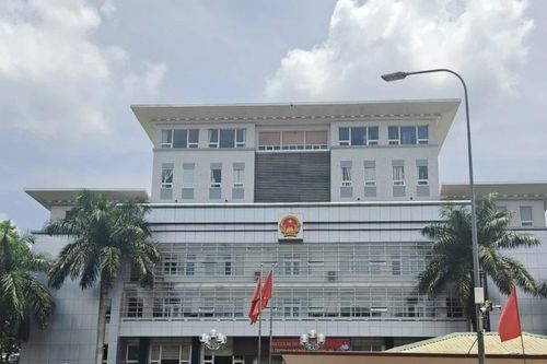 Bộ GD&ĐT làm rõ tiêu chuẩn trình độ nhân viên y tế trường học