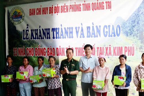 Khánh thành, bàn giao 23 nhà ở cho đồng bào ở xã vùng cao Kim Phú