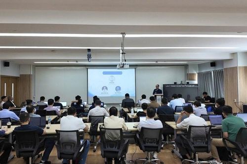 Đào tạo an ninh mạng cho cán bộ chuyên trách tại các cơ quan, tổ chức, địa phương và doanh nghiệp