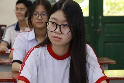 Chiều nay công bố đáp án chính thức thi vào lớp 10 tại TPHCM