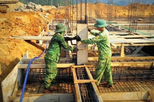 Xây tri thức trên vùng biên giới