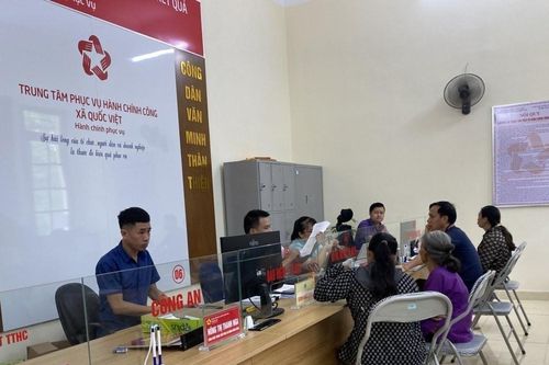 Làm thủ tục ngay tại xã, người dân Lạng Sơn bớt đi lại, giảm chi phí