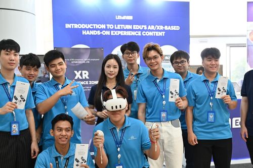 Học ngành Truyền thông đa phương tiện, liệu có bị AI thay thế?