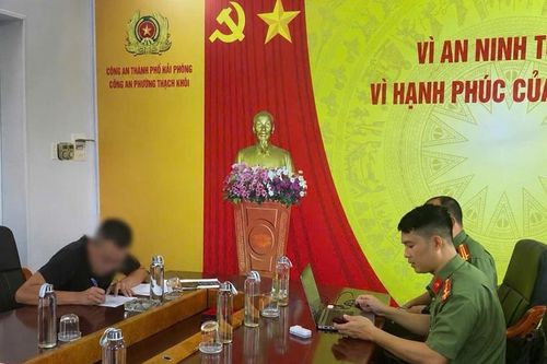 Đăng ảnh ghép mặc quân phục Công an lên mạng xã hội, một người bị phạt 7,5 triệu đồng