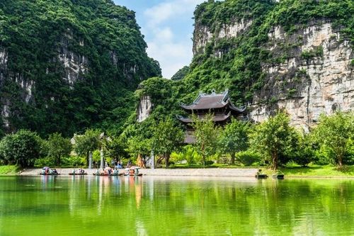 Việt Nam nổi lên như điểm đến hàng đầu cho du lịch, chuyển địa điểm và sinh sống dài hạn trong khu vực ASEAN