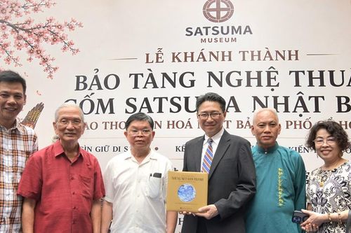 Khai trương Bảo tàng Nghệ thuật gốm Satsuma Nhật Bản