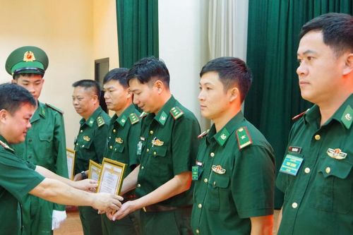 Nâng cao năng lực cho đội ngũ bí thư Đảng ủy, chi bộ Bộ đội biên phòng Lâm Đồng