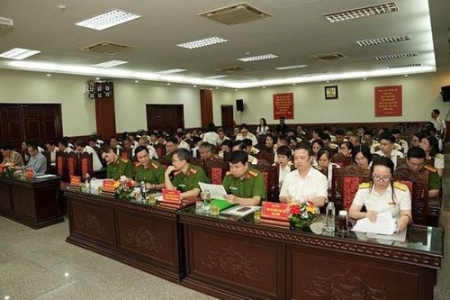 Thuế tỉnh Ninh Bình nâng cao kỹ năng phát hiện, phối hợp xử lý vi phạm, tội phạm về thuế