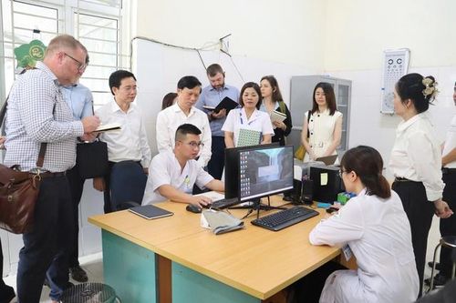 Chuyển đổi số y tế để tăng khả năng tiếp cận dịch vụ y tế cho người dân