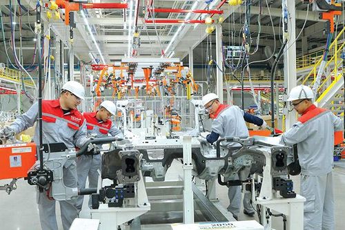 Vốn đầu tư của Việt Nam ra nước ngoài tăng 2,5 lần
