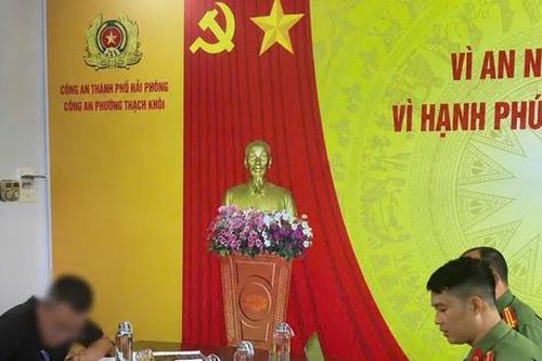 Xử phạt 7,5 triệu đồng đối tượng đăng tải hình ảnh cắt ghép mặc quân phục Công an Nhân dân