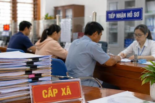 4 nhóm cán bộ cấp xã không thuộc diện hưởng chế độ tinh giản