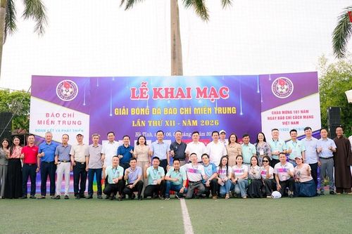 Khai mạc Giải bóng đá Báo chí miền Trung lần thứ XII tại Hà Tĩnh