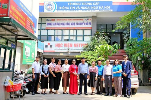 Thêm 'mái nhà chung' cho người lao động tại Trường Trung cấp Thông tin và Ngoại ngữ Hà Nội