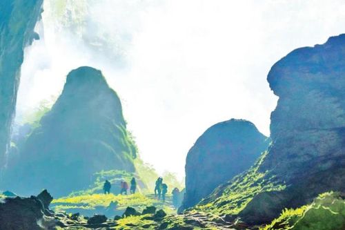'Vương quốc hang động' và những bí ẩn bất tận