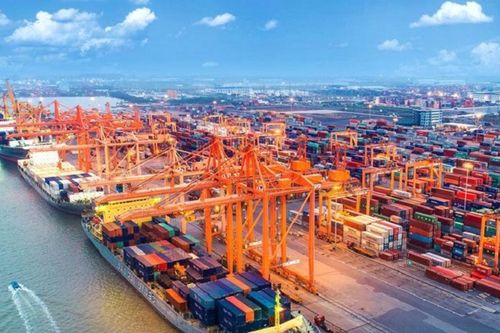Kim ngạch thương mại vượt 445 tỷ USD sau 5 tháng đầu năm