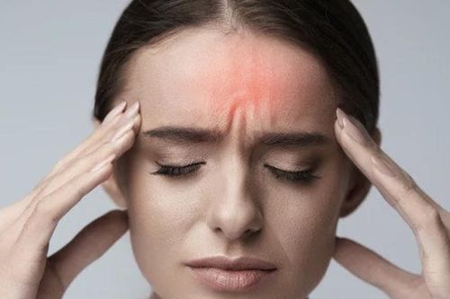 Đau đầu kéo dài, người phụ nữ bất ngờ mắc dạng đột quỵ nguy hiểm
