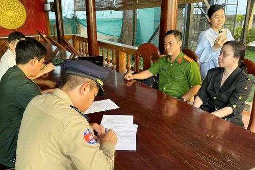 Bắt đối tượng truy nã đặc biệt nguy hiểm Tăng Trần Kim Phượng